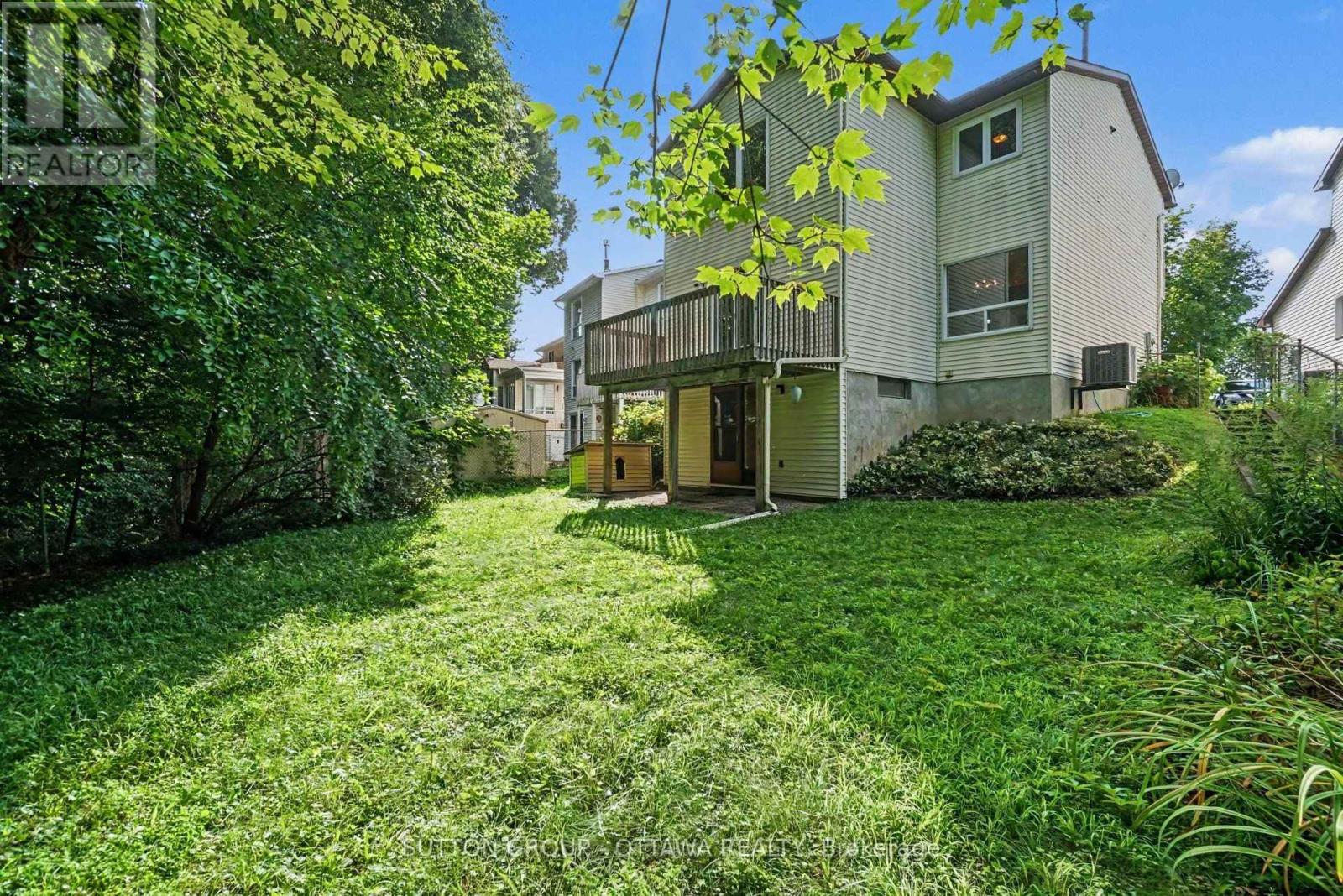 792 Harlequin Crescent, Ottawa, Ontario  K1E 2P3 - Photo 5 - X13696418