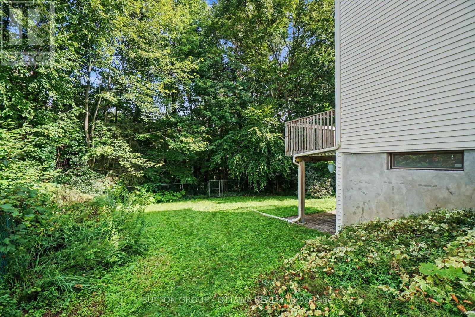 792 Harlequin Crescent, Ottawa, Ontario  K1E 2P3 - Photo 6 - X13696418