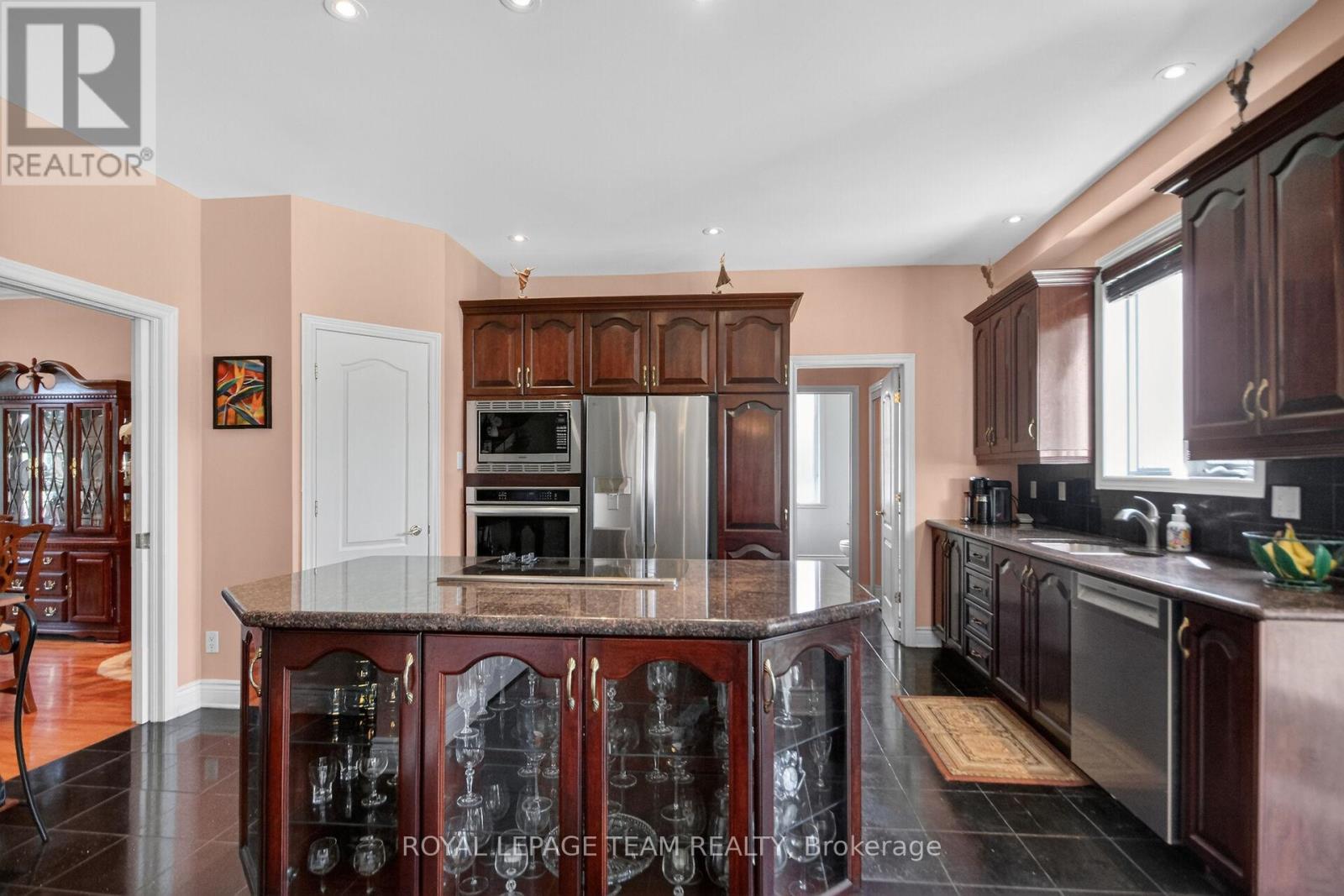 5472 Wicklow Drive, Ottawa, Ontario  K4M 1C4 - Photo 14 - X13696430