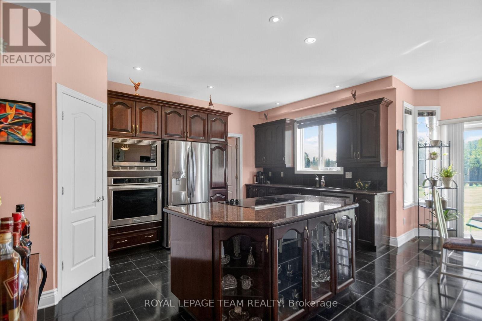 5472 Wicklow Drive, Ottawa, Ontario  K4M 1C4 - Photo 15 - X13696430