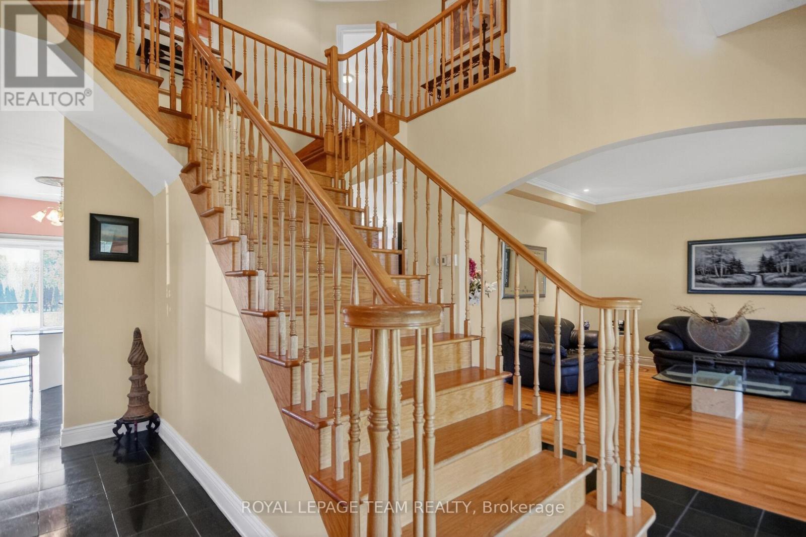 5472 Wicklow Drive, Ottawa, Ontario  K4M 1C4 - Photo 6 - X13696430