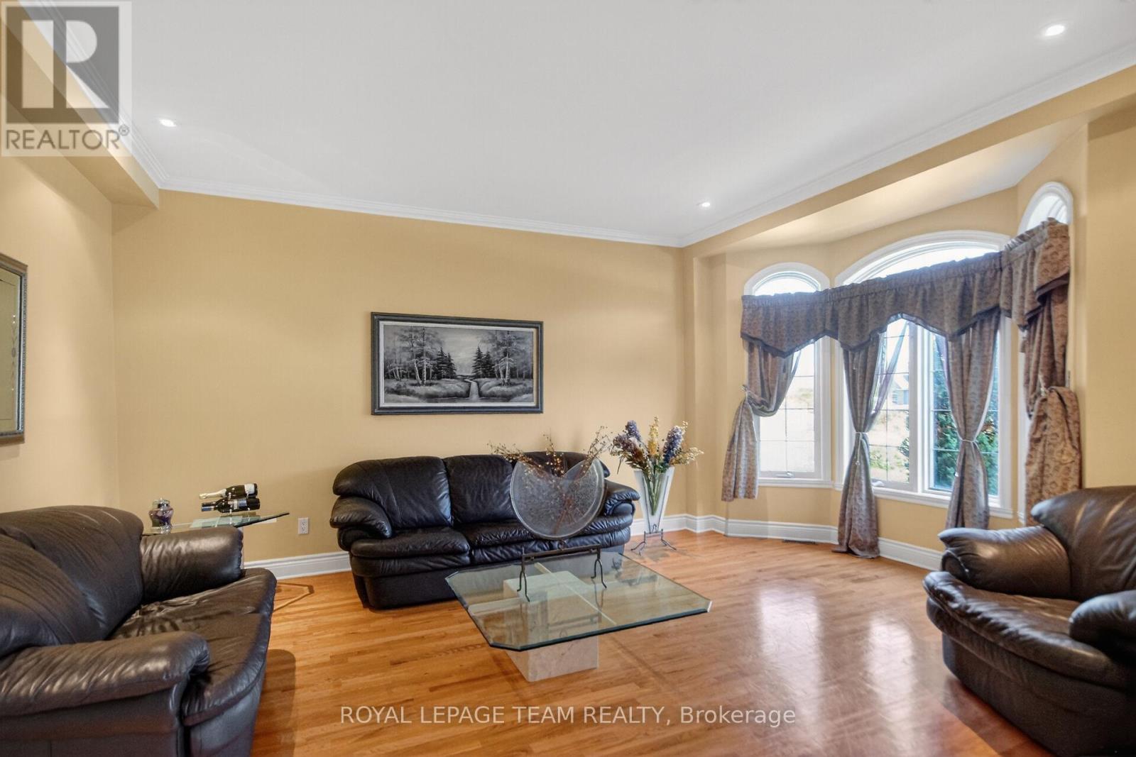 5472 Wicklow Drive, Ottawa, Ontario  K4M 1C4 - Photo 8 - X13696430