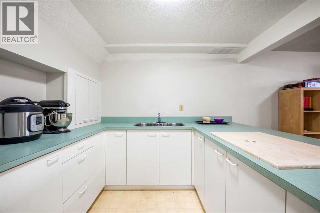 20 Bedwood Hill NE, Calgary, Alberta  T3K 1L9 - Photo 24 - A2335316