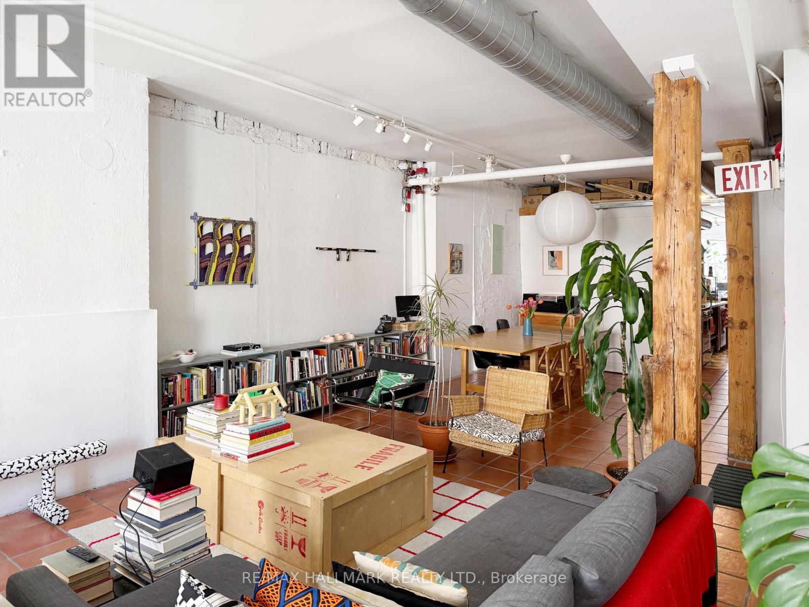 200 - 173 King Street E, Toronto, Ontario  M5A 1J4 - Photo 3 - C13696362