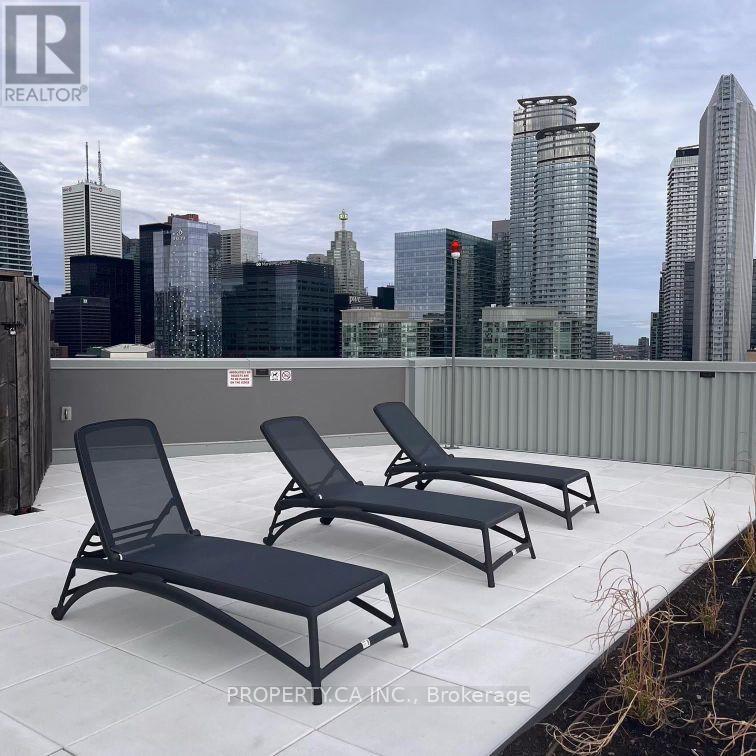 302 - 270 Queens Quay W, Toronto, Ontario  M5J 2N4 - Photo 22 - C13696386