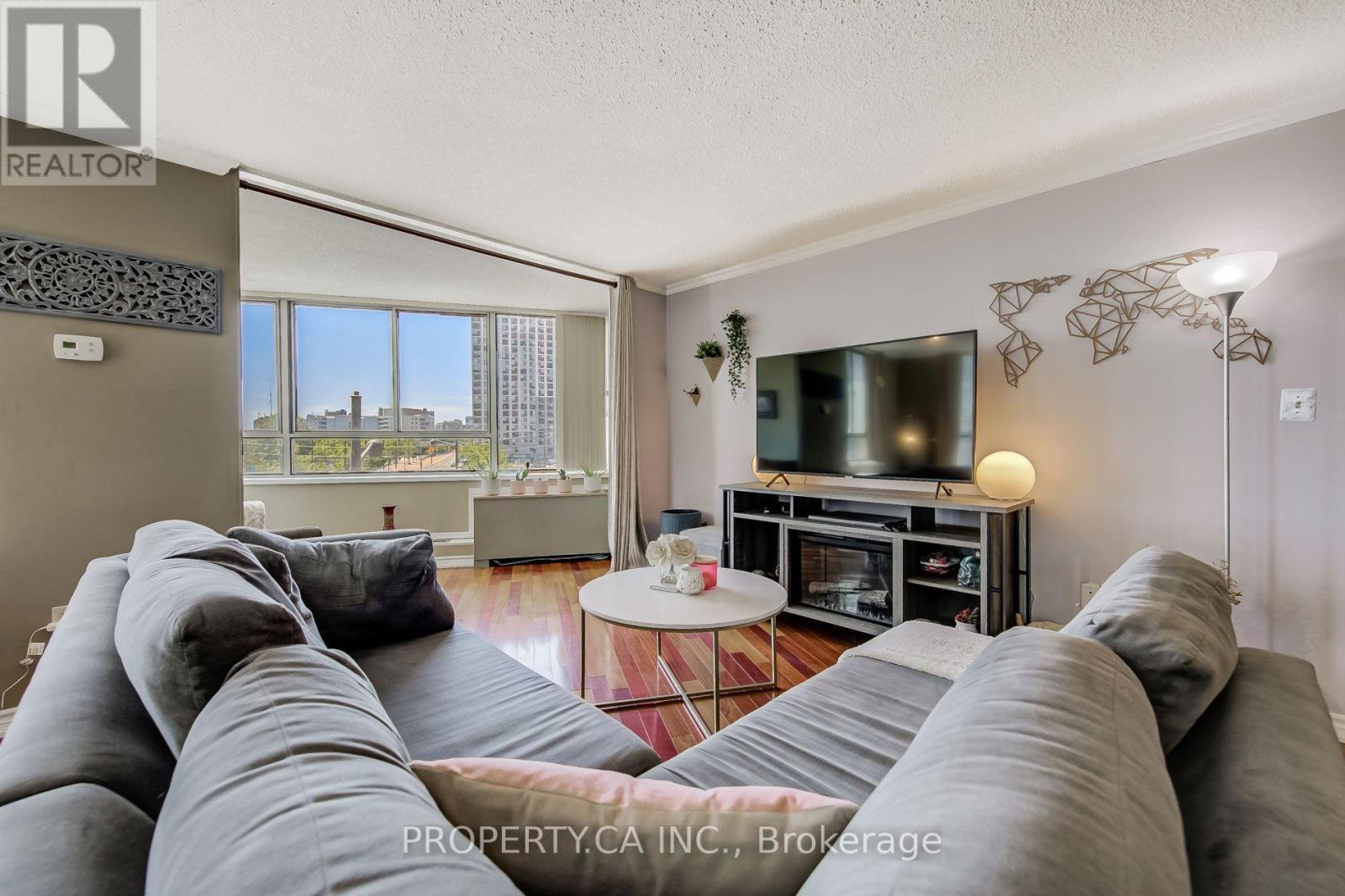 302 - 270 Queens Quay W, Toronto, Ontario  M5J 2N4 - Photo 6 - C13696386