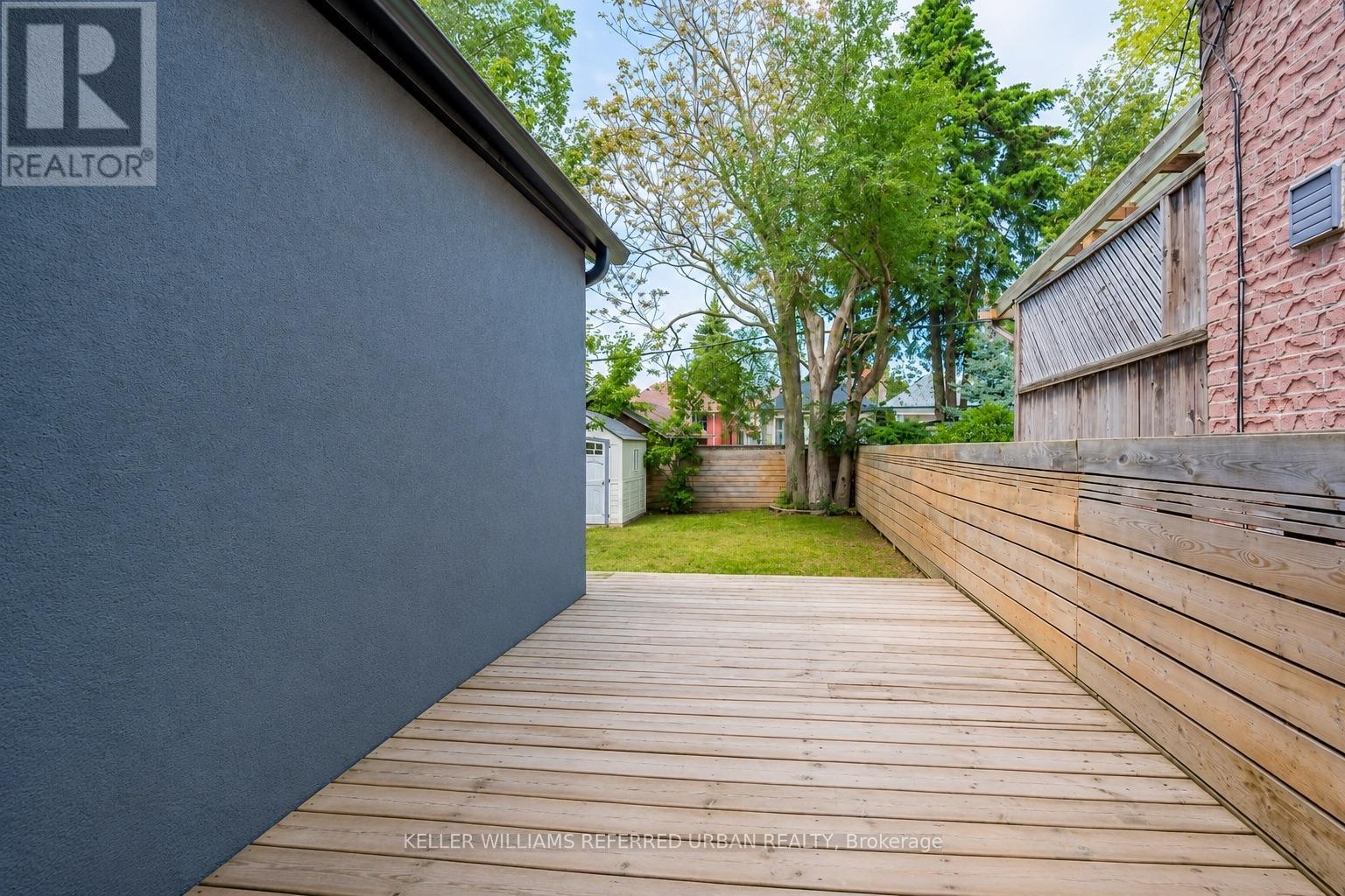 50 Frater Avenue, Toronto, Ontario M4C 2H6 - Photo 13 - E13696344