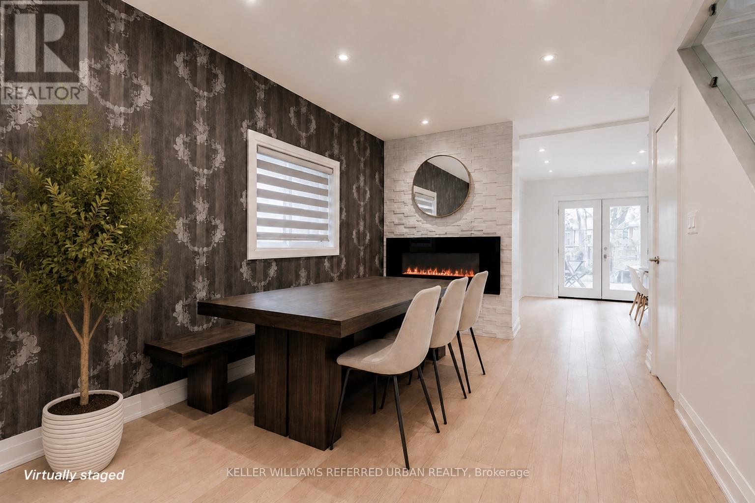 50 Frater Avenue, Toronto, Ontario M4C 2H6 - Photo 4 - E13696344