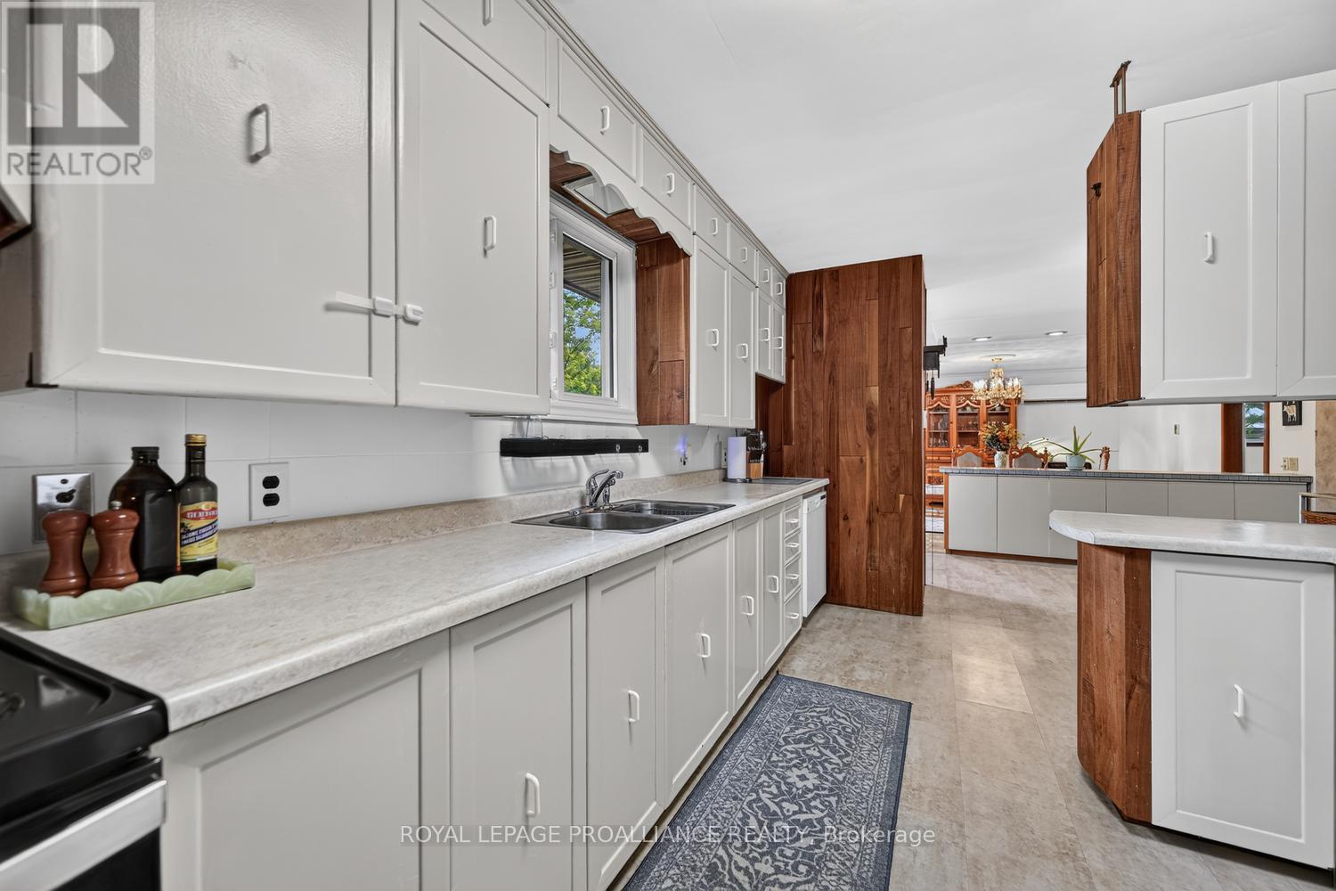 1115 Centennial Road, Brockville, Ontario  K6V 5T4 - Photo 3 - X13696432