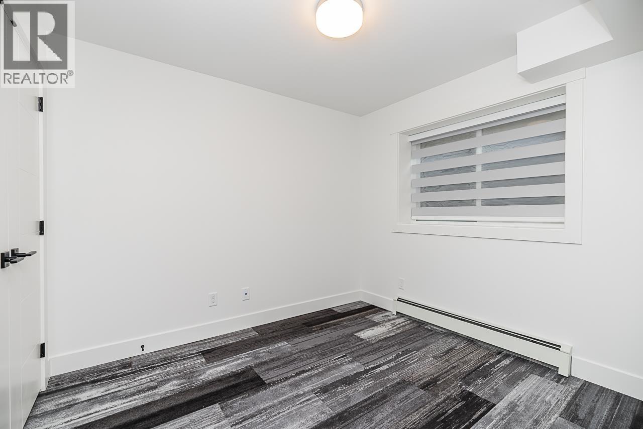 5225 Woodsworth Street, Burnaby, British Columbia  V5G 1S5 - Photo 28 - R3157524