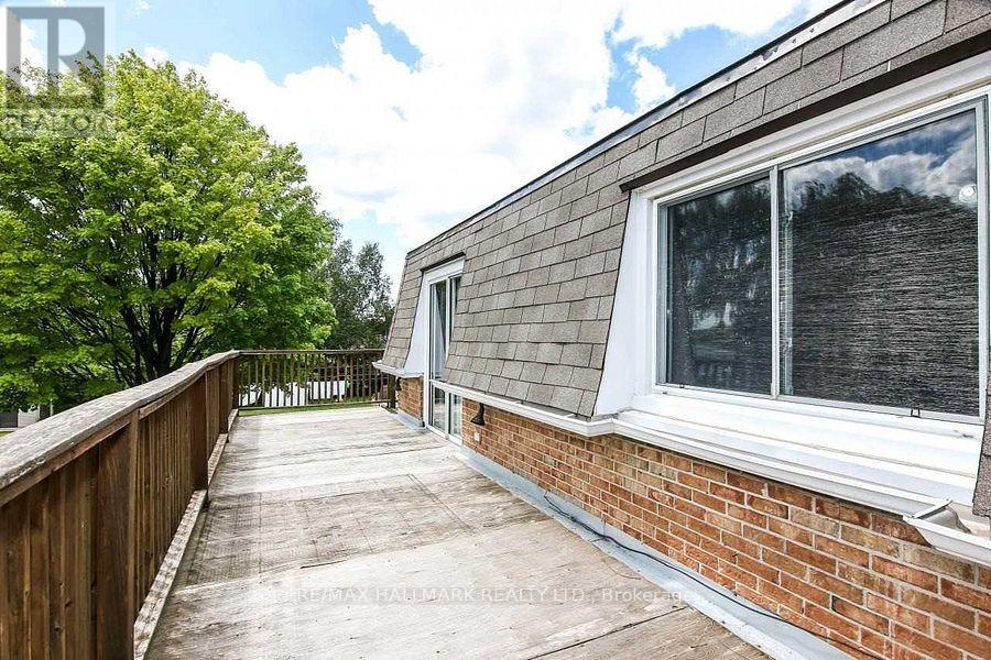 1022 Janette Street, Newmarket, Ontario  L3Y 3C5 - Photo 46 - N13696380