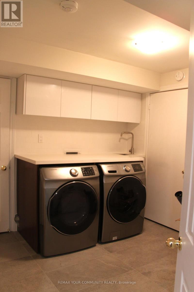 Bsmt - 37 Grovepark Street, Richmond Hill, Ontario  L4E 3L5 - Photo 12 - N13696426