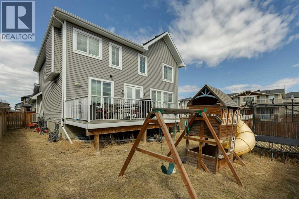 168 Rainbow Falls Heath, Chestermere, Alberta  T1X 0N4 - Photo 18 - A2338754