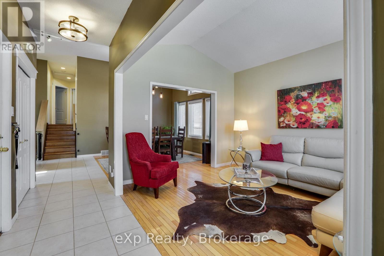 547 Forest Creek Place, London East (East A), Ontario  N5Y 5T7 - Photo 3 - X13696438
