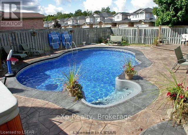 547 Forest Creek Place, London East (East A), Ontario  N5Y 5T7 - Photo 43 - X13696438