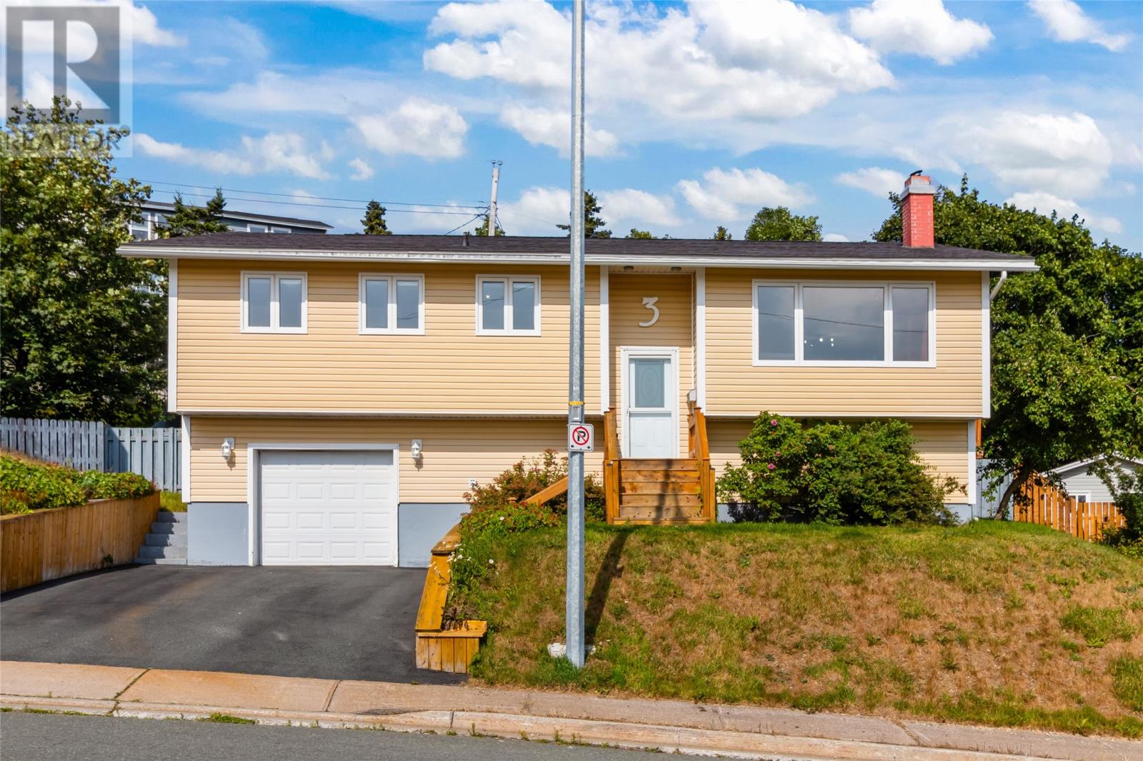 3 Luther Place, Mount Pearl, Newfoundland & Labrador