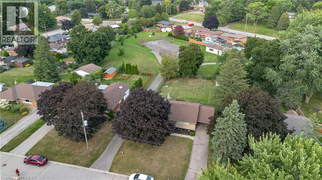 18 Kingsmount Crescent, Brantford, Ontario  N3T 0L2 - Photo 33 - 40856842