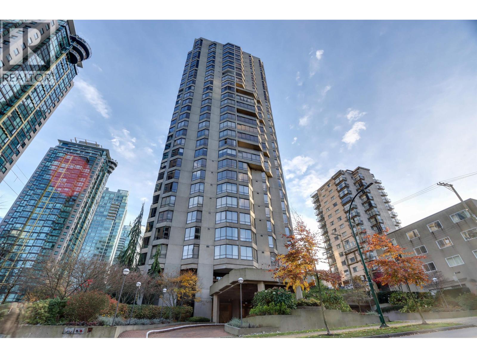 701 738 BROUGHTON STREET, Vancouver, British Columbia