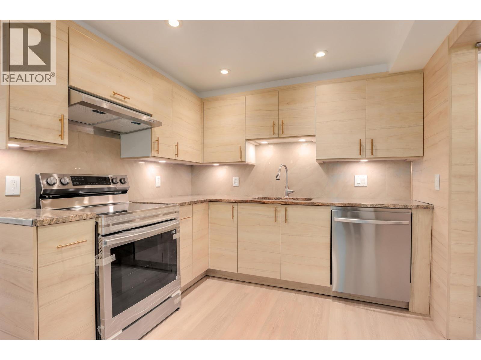 701 738 Broughton Street, Vancouver, British Columbia  V6G 3A7 - Photo 4 - R3157439
