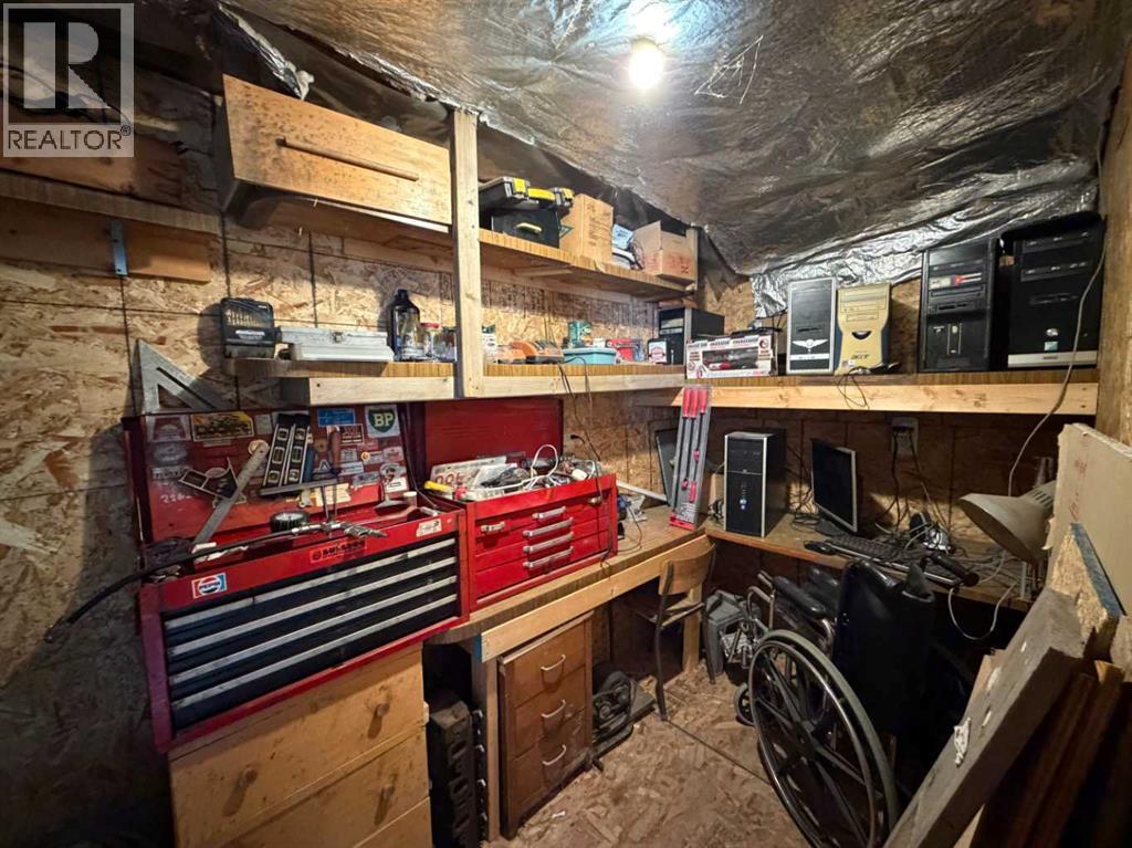 5139 51 Avenue, Caroline, Alberta  T0M 0M0 - Photo 20 - A2316870
