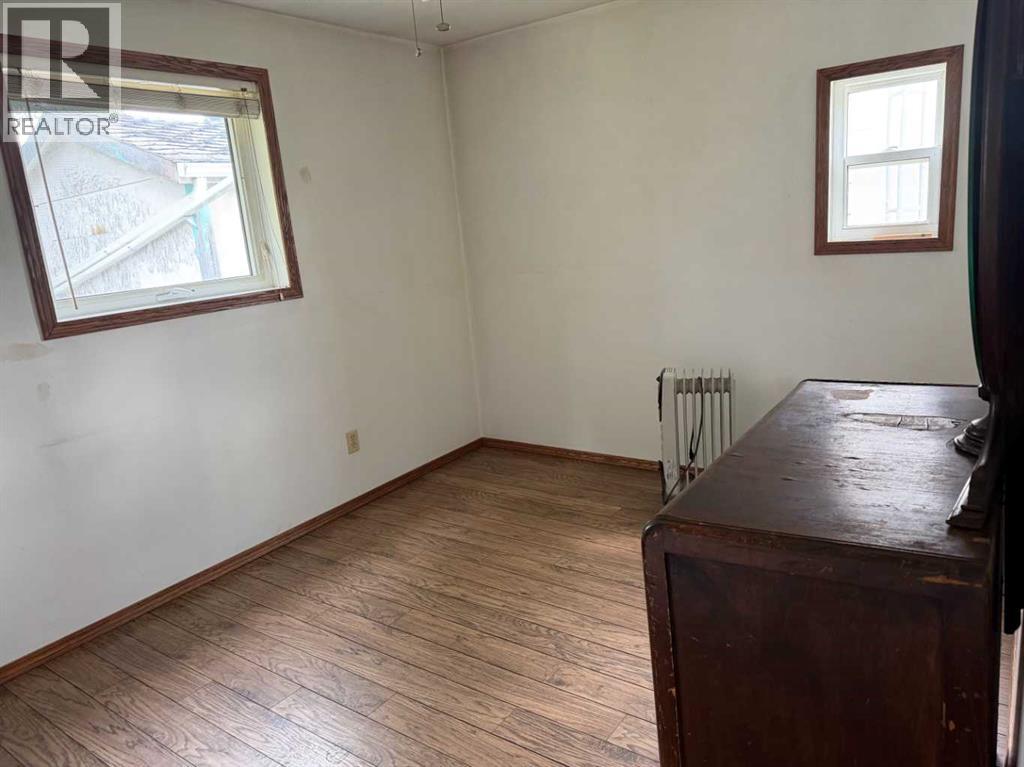 5139 51 Avenue, Caroline, Alberta  T0M 0M0 - Photo 11 - A2316870