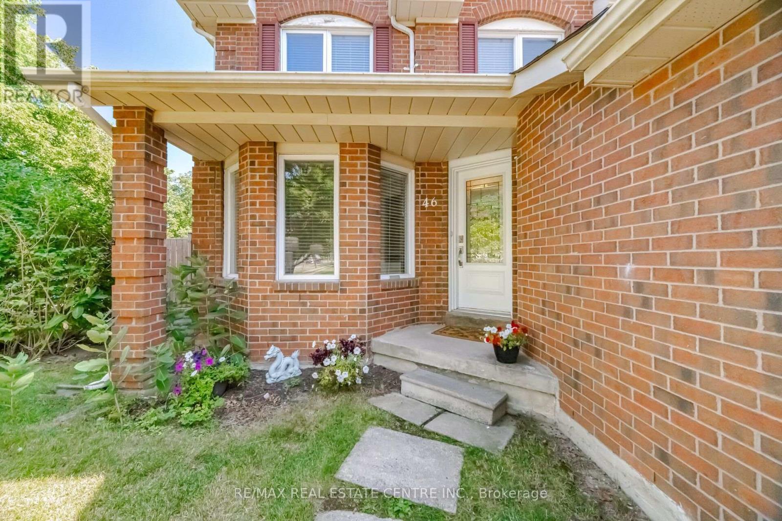 46 Butlermere Drive, Brampton, Ontario  L6Y 4R9 - Photo 6 - W13696356