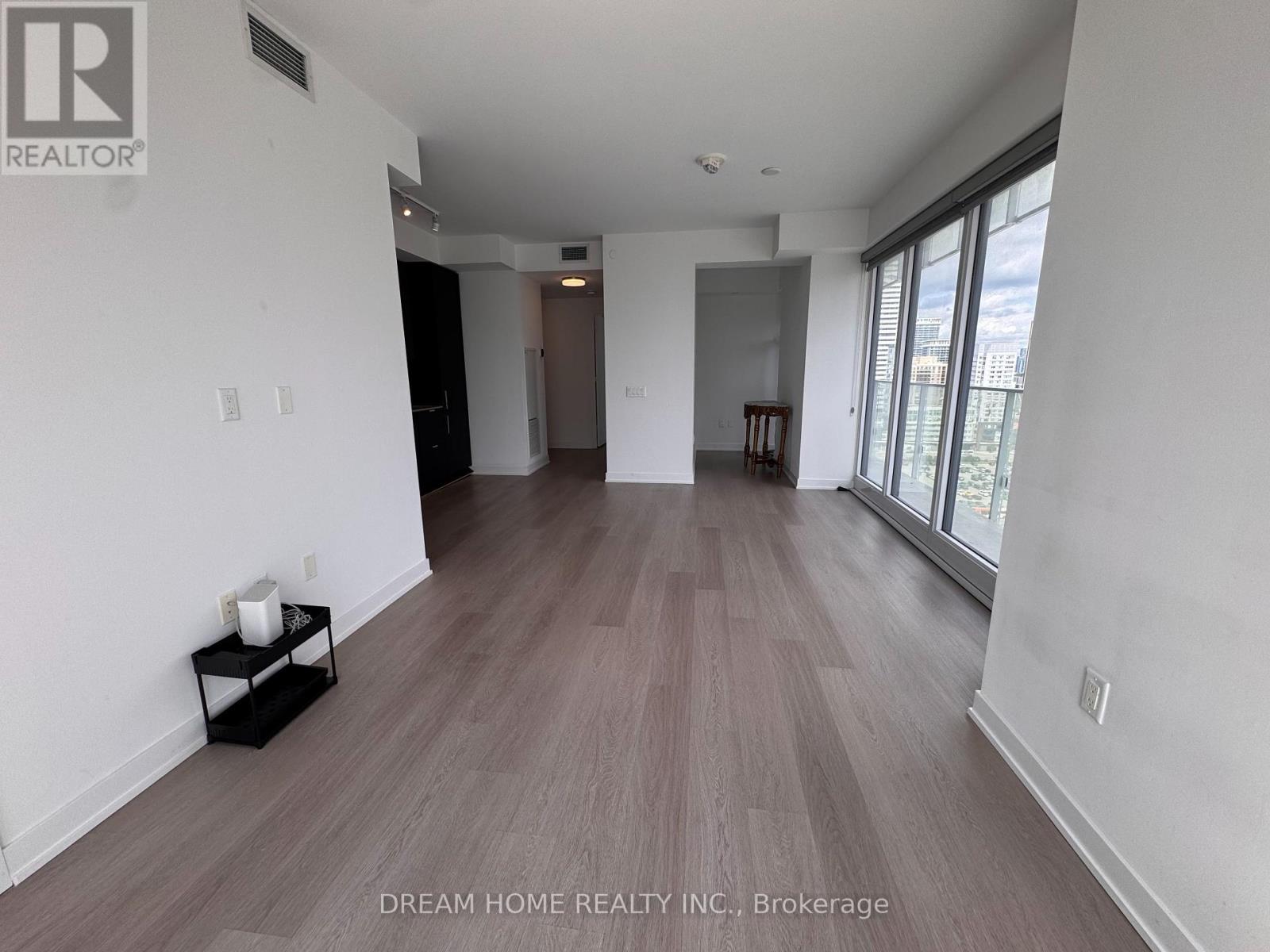 1504 - 3883 Quartz Road, Mississauga, Ontario  L5B 0M4 - Photo 8 - W13696434
