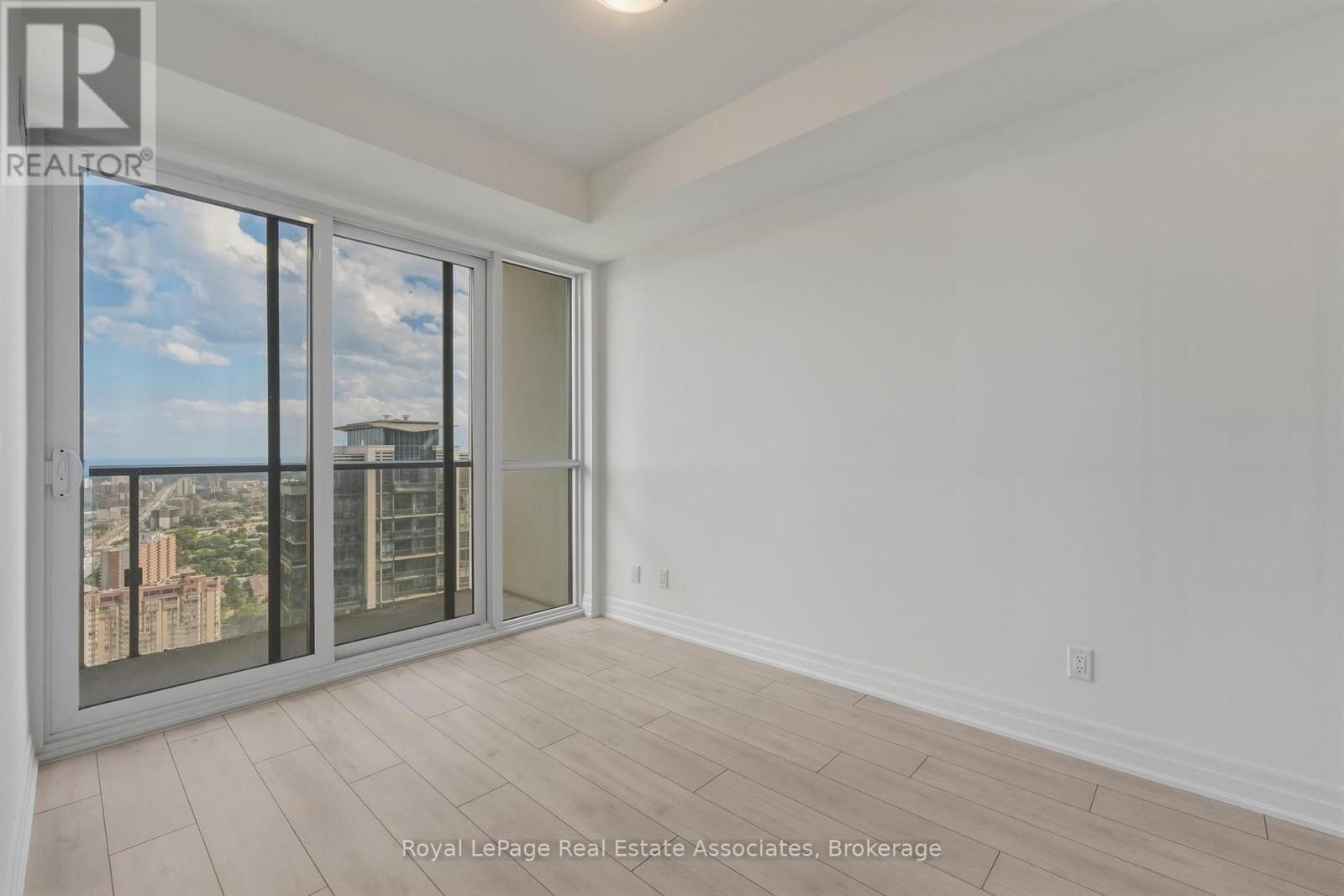 3306 - 30 Elm Drive W, Mississauga, Ontario  L5B 0N6 - Photo 12 - W13696444