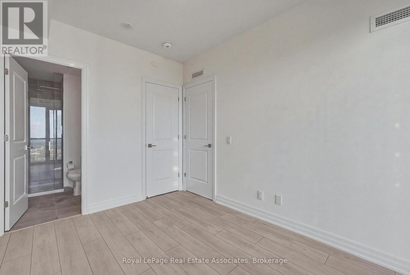 3306 - 30 Elm Drive W, Mississauga, Ontario  L5B 0N6 - Photo 13 - W13696444