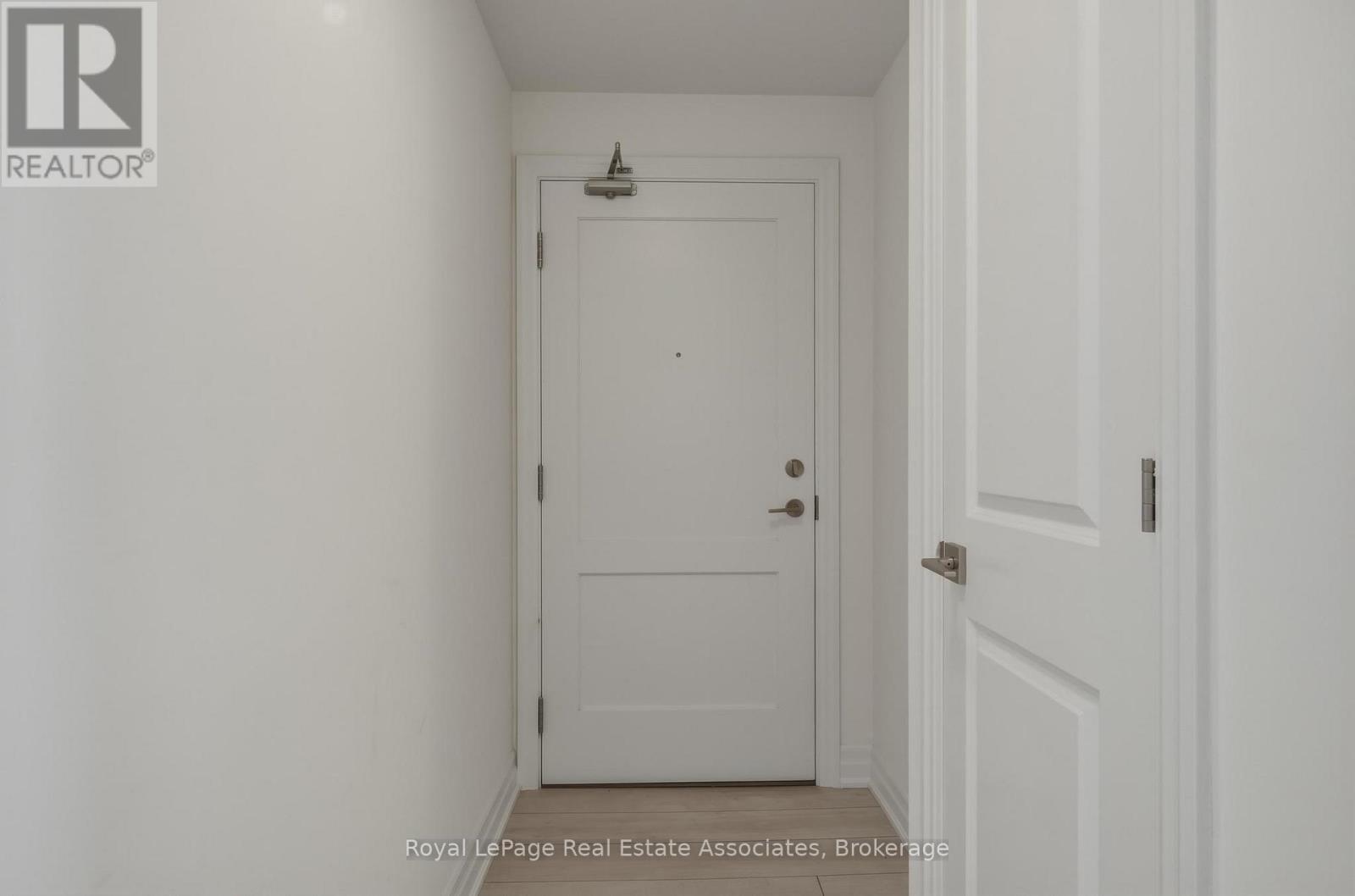 3306 - 30 Elm Drive W, Mississauga, Ontario  L5B 0N6 - Photo 23 - W13696444