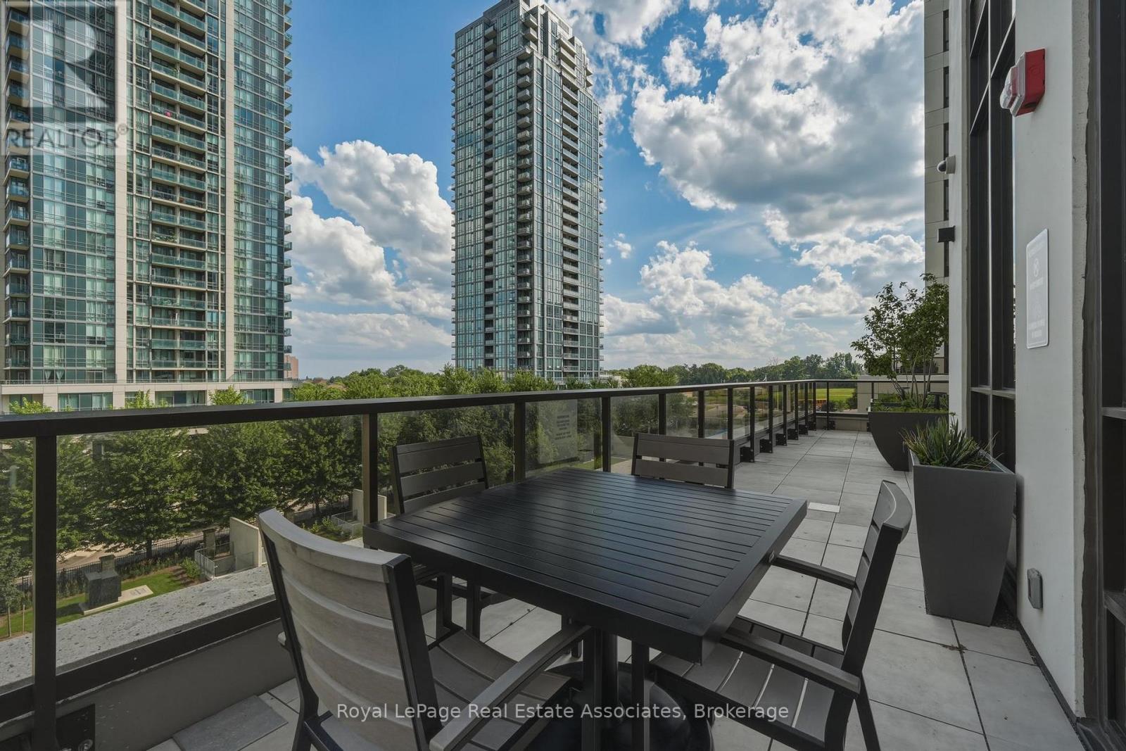 3306 - 30 Elm Drive W, Mississauga, Ontario  L5B 0N6 - Photo 33 - W13696444