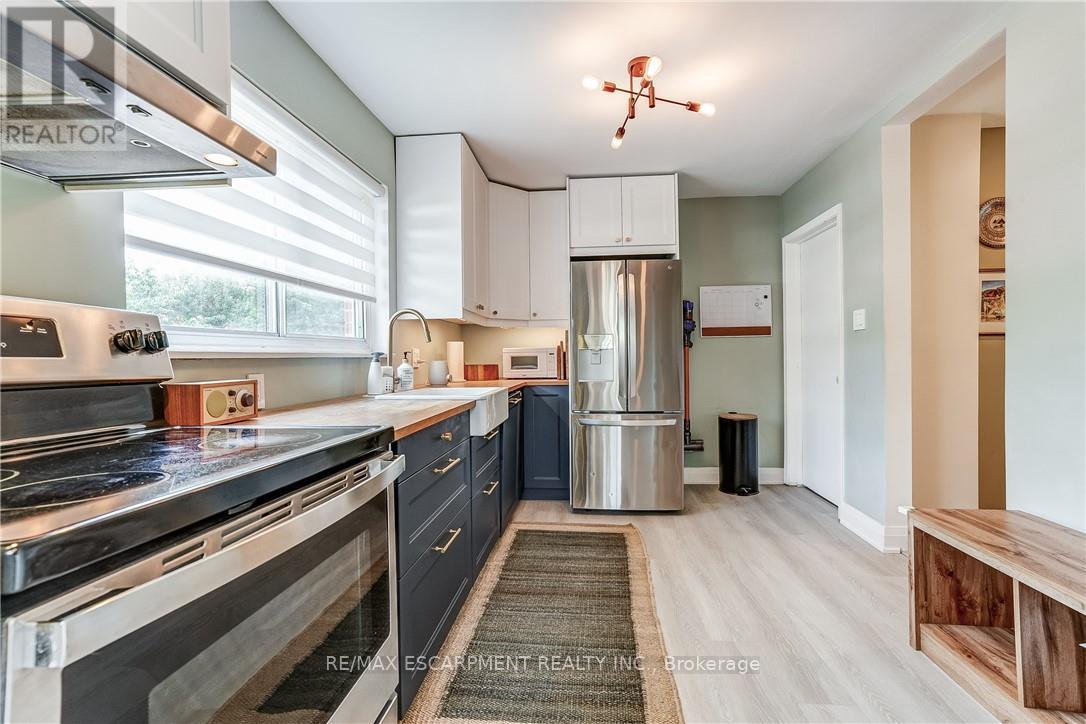 2488 Brookhurst Road, Mississauga, Ontario  L5J 1R3 - Photo 16 - W13696454