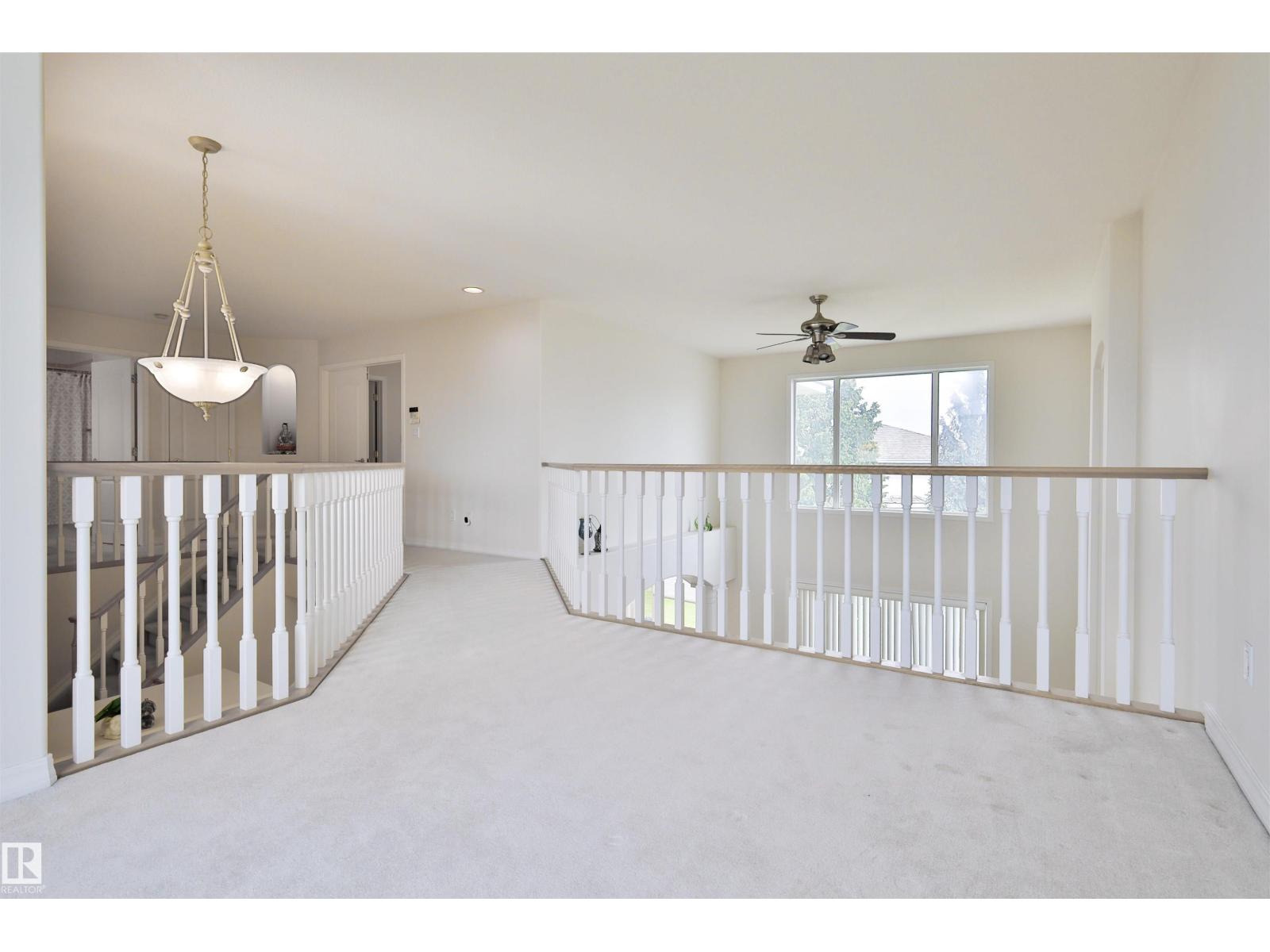 237 Darlington Cr NW, Edmonton, Alberta  T6M 2T1 - Photo 22 - E4504683