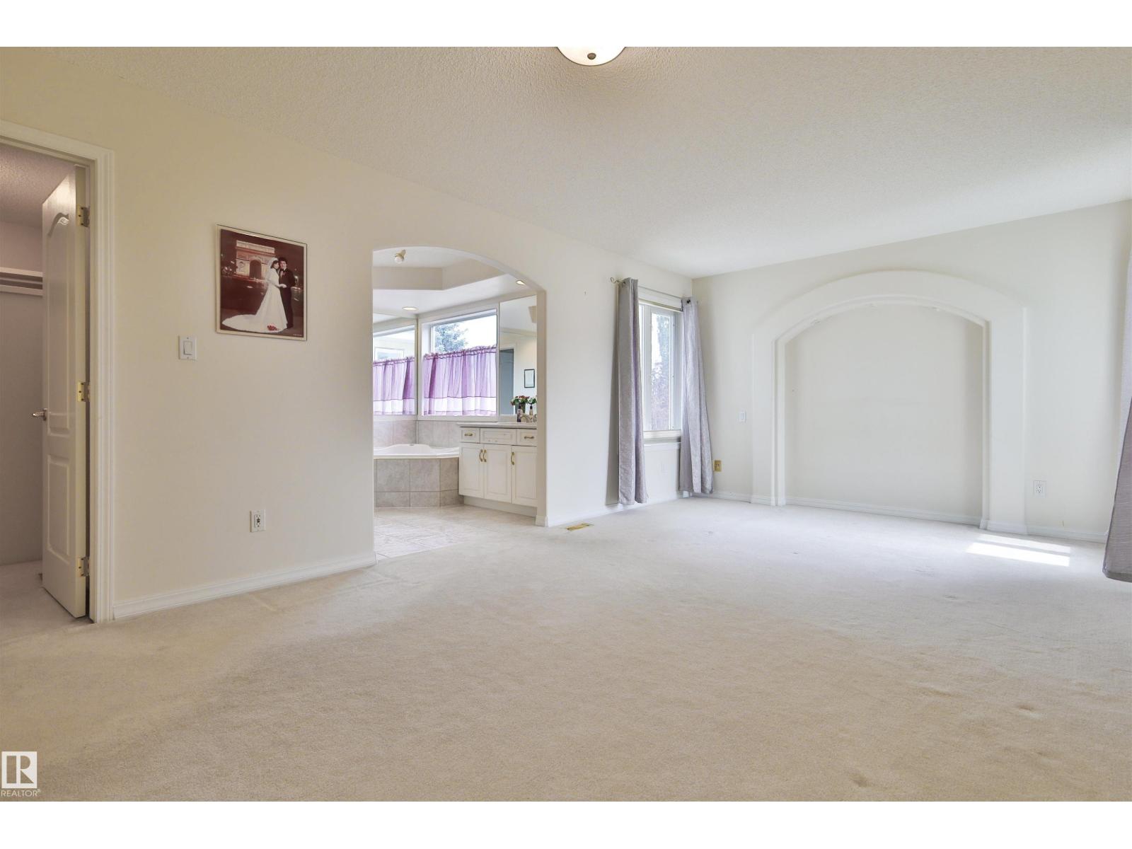 237 Darlington Cr NW, Edmonton, Alberta  T6M 2T1 - Photo 28 - E4504683