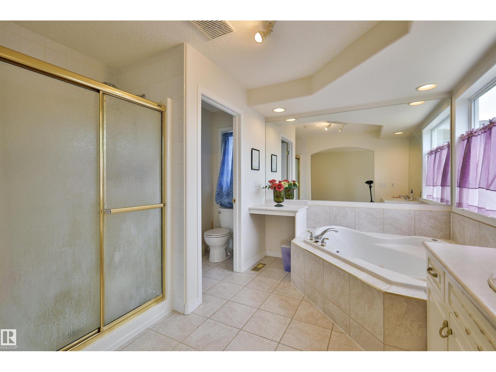 237 Darlington Cr NW, Edmonton, Alberta  T6M 2T1 - Photo 32 - E4504683