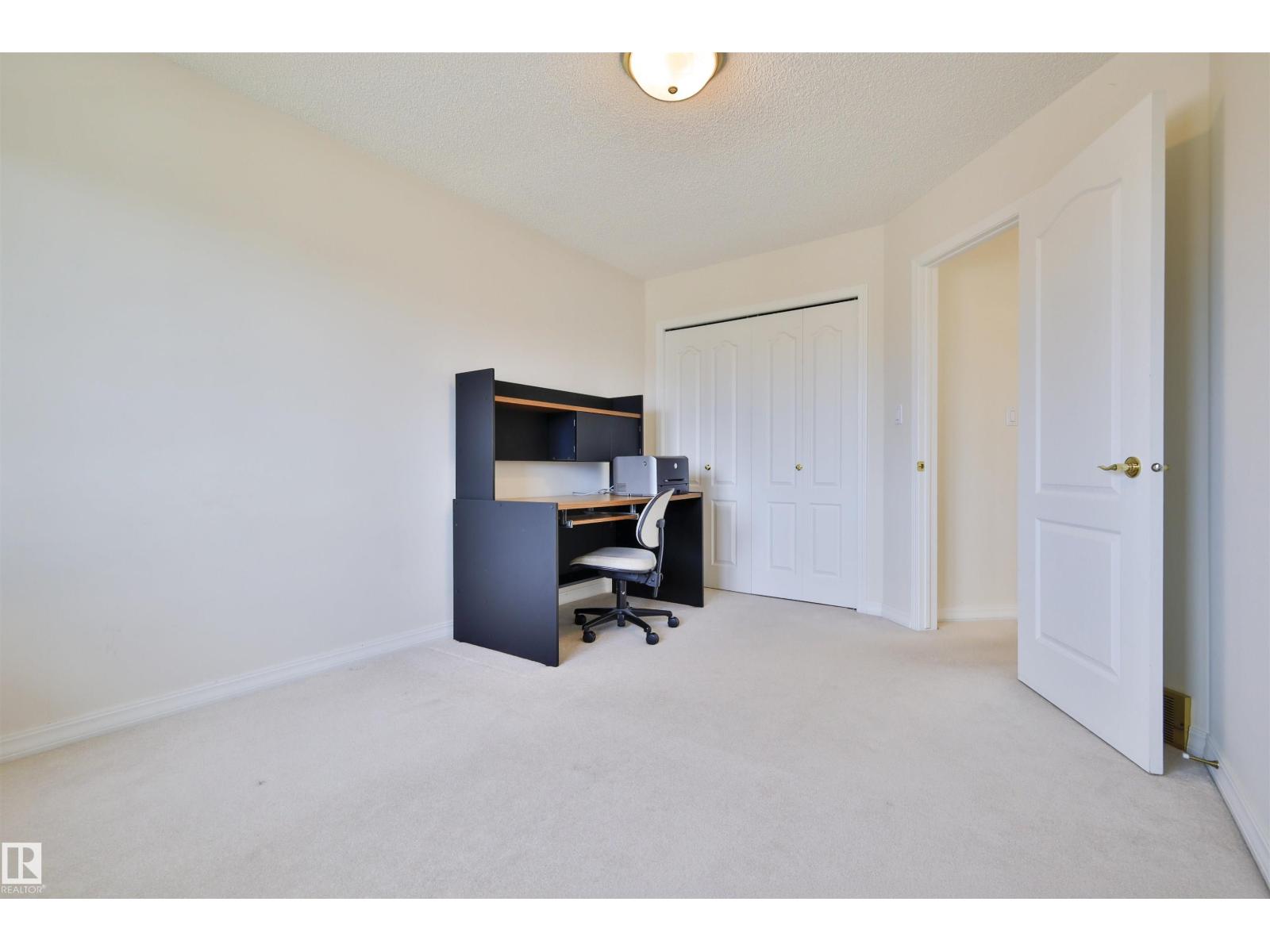 237 Darlington Cr NW, Edmonton, Alberta  T6M 2T1 - Photo 37 - E4504683