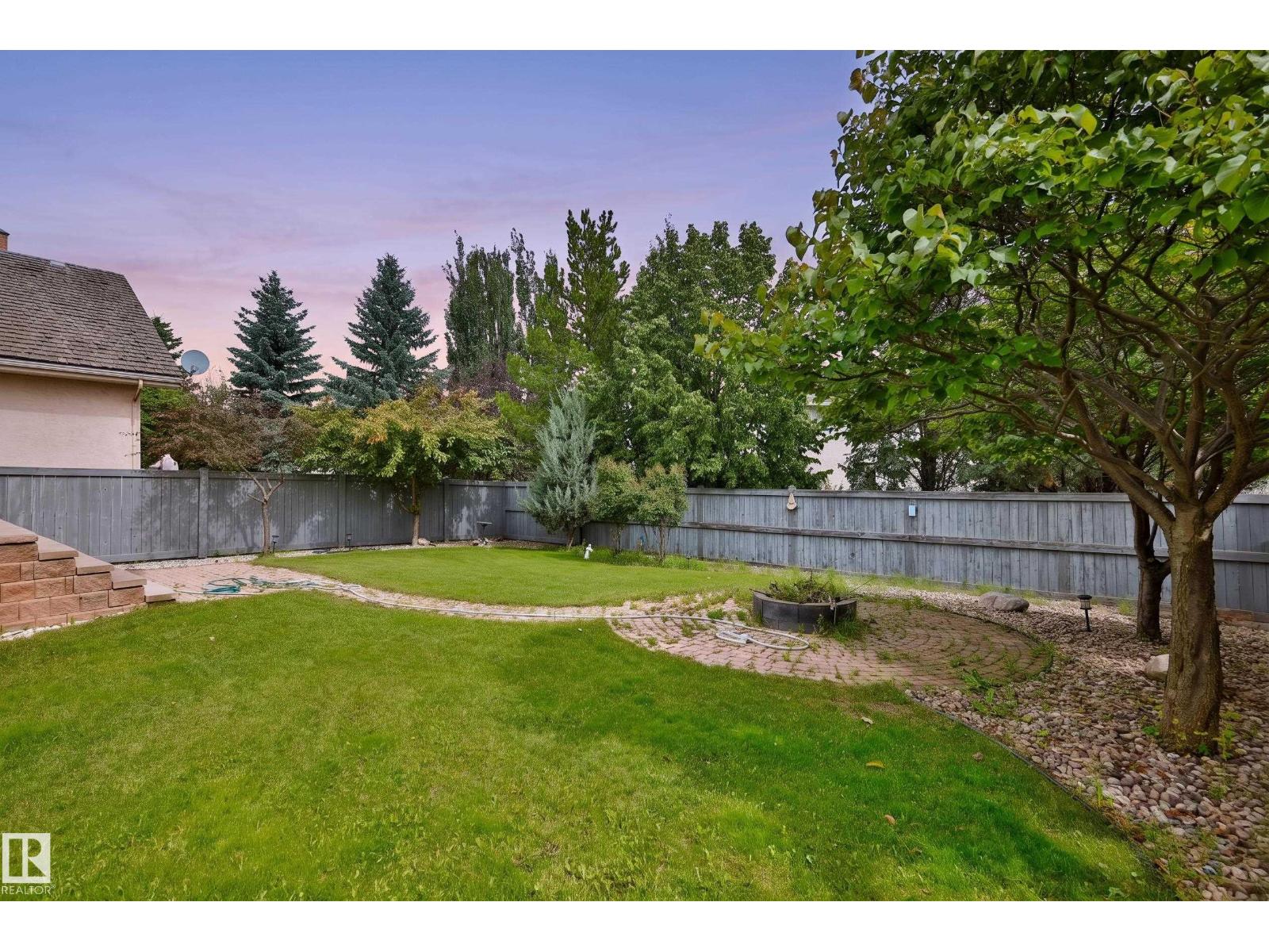 237 Darlington Cr NW, Edmonton, Alberta  T6M 2T1 - Photo 48 - E4504683