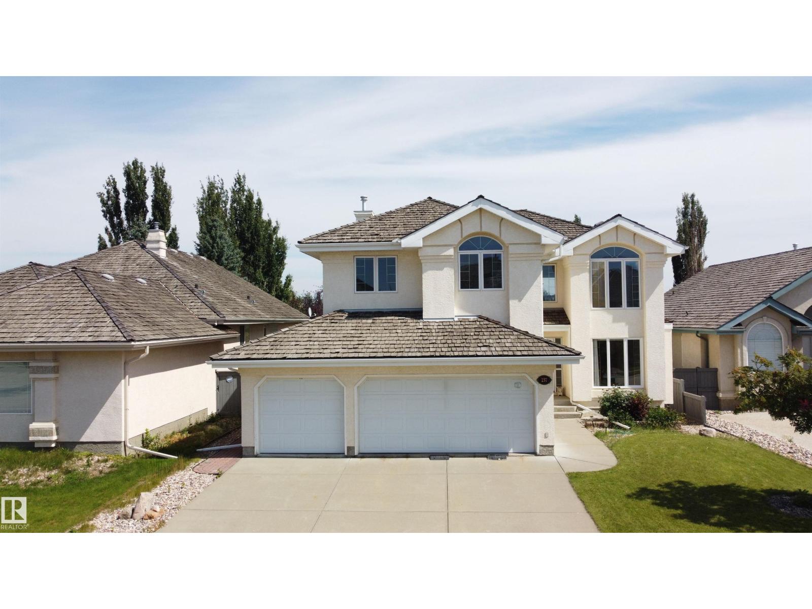 237 Darlington Cr NW, Edmonton, Alberta  T6M 2T1 - Photo 52 - E4504683