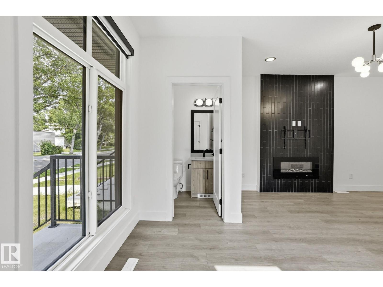 Unknown Address, ,    - Photo 11 - E4504686