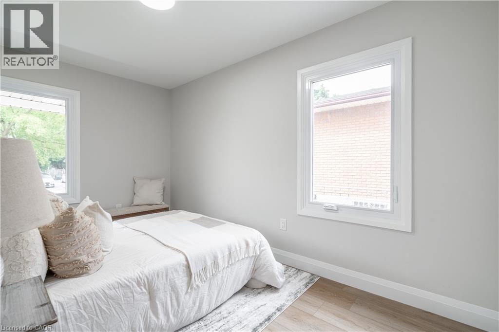 88 Ivon Avenue, Hamilton, Ontario  L8H 5S6 - Photo 15 - 40857168