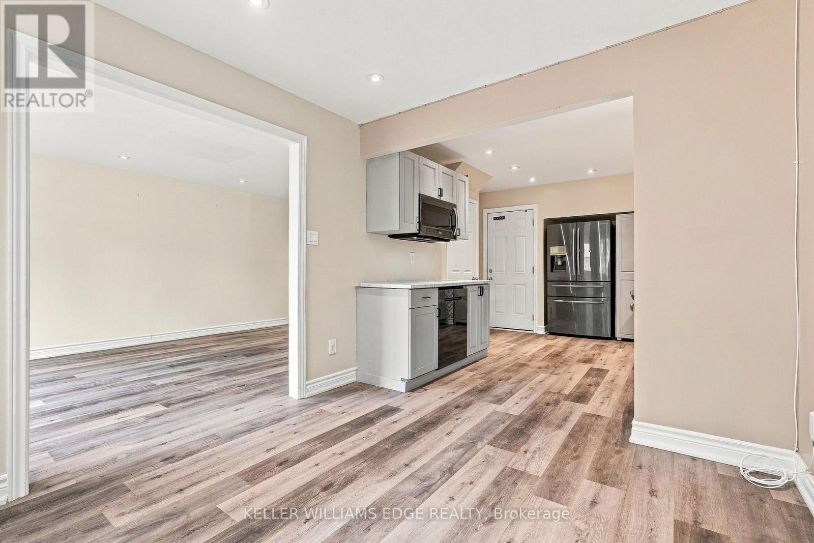 82 St. Andrews Drive, Hamilton, Ontario  L8K 6H4 - Photo 10 - X13696350