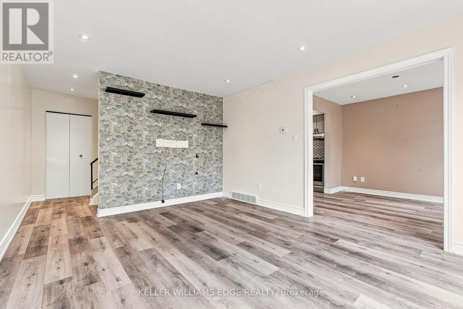 82 St. Andrews Drive, Hamilton, Ontario  L8K 6H4 - Photo 8 - X13696350