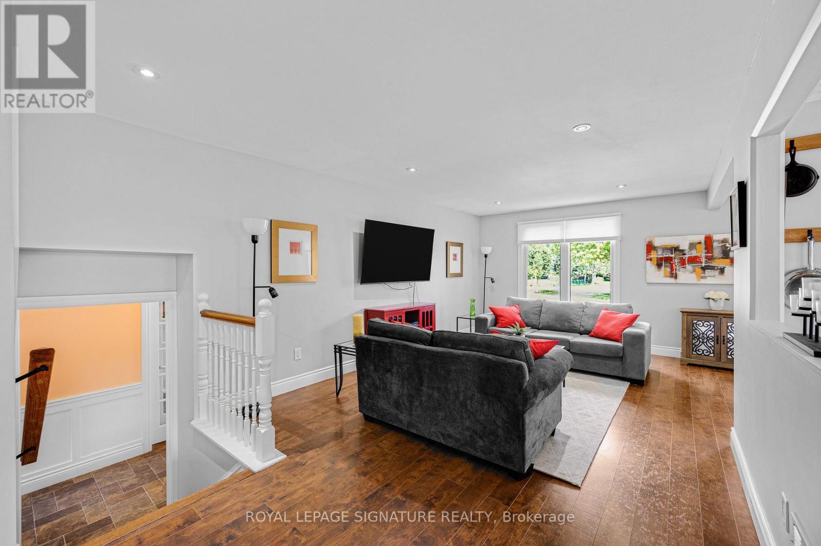 2670 Jerseyville Road W, Hamilton, Ontario  L0R 1R0 - Photo 4 - X13696402