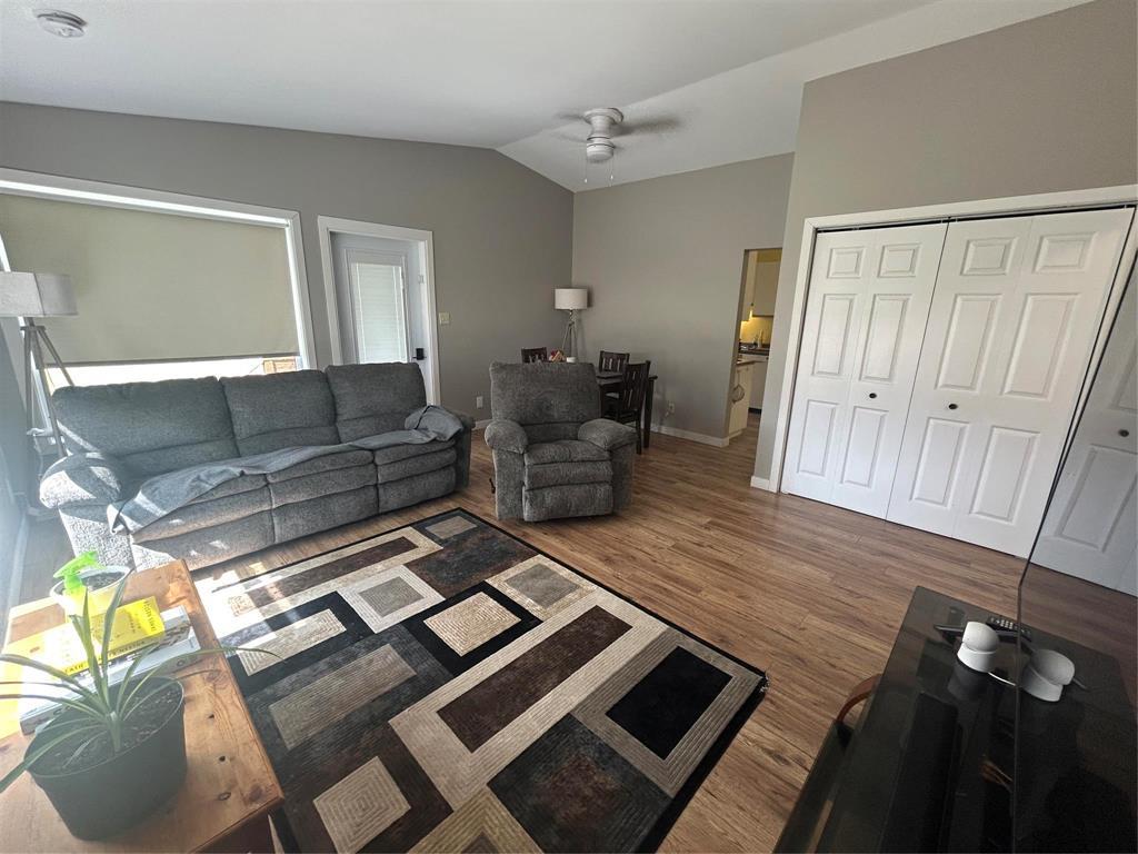 112 Berg Crescent, Russell, Manitoba  R0J 1W0 - Photo 12 - 202620913