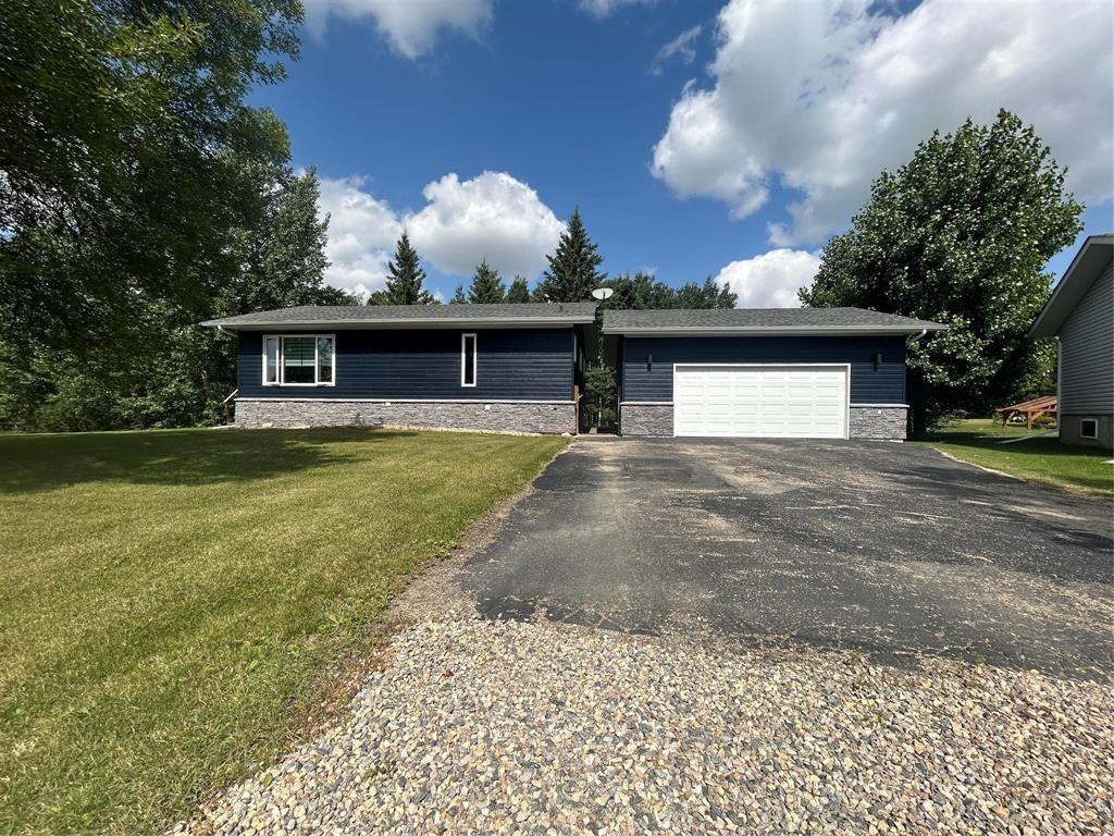 112 Berg Crescent, Russell, Manitoba  R0J 1W0 - Photo 0 - 202620913
