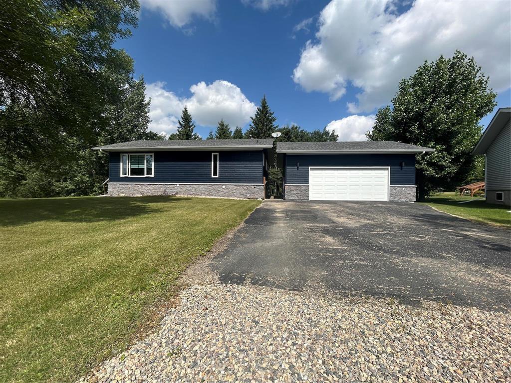 112 Berg Crescent, Russell, Manitoba  R0J 1W0 - Photo 1 - 202620913