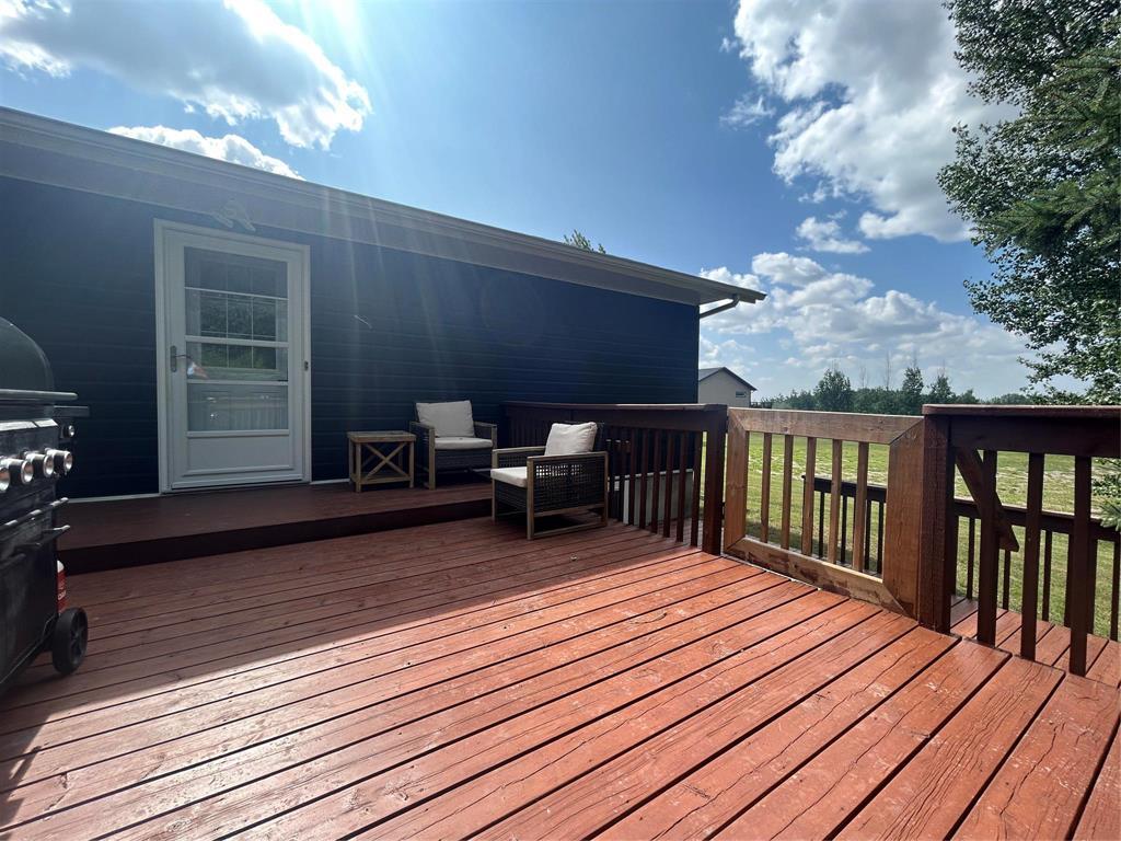 112 Berg Crescent, Russell, Manitoba  R0J 1W0 - Photo 8 - 202620913