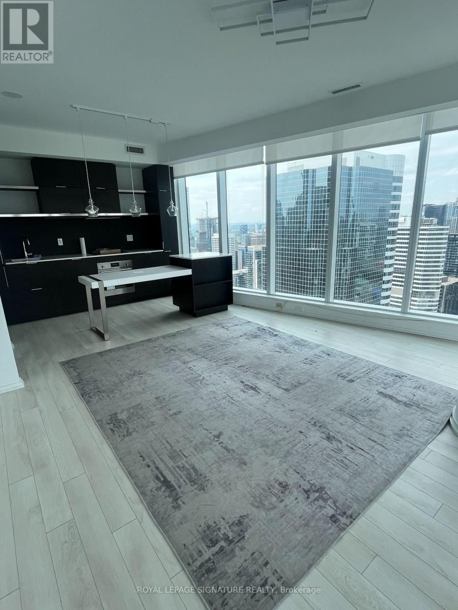 3802 - 197 Yonge Street, Toronto, Ontario  M5B 0C1 - Photo 2 - C13542626