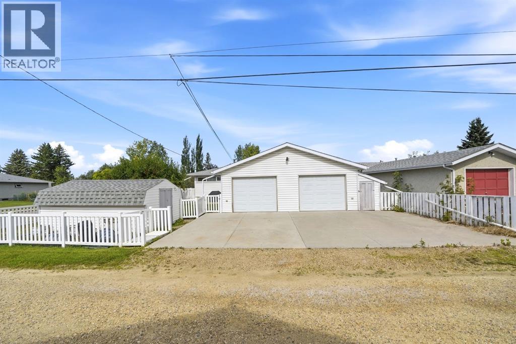 4021 Embury Crescent, Red Deer, Alberta  T4N 2S8 - Photo 37 - A2336830