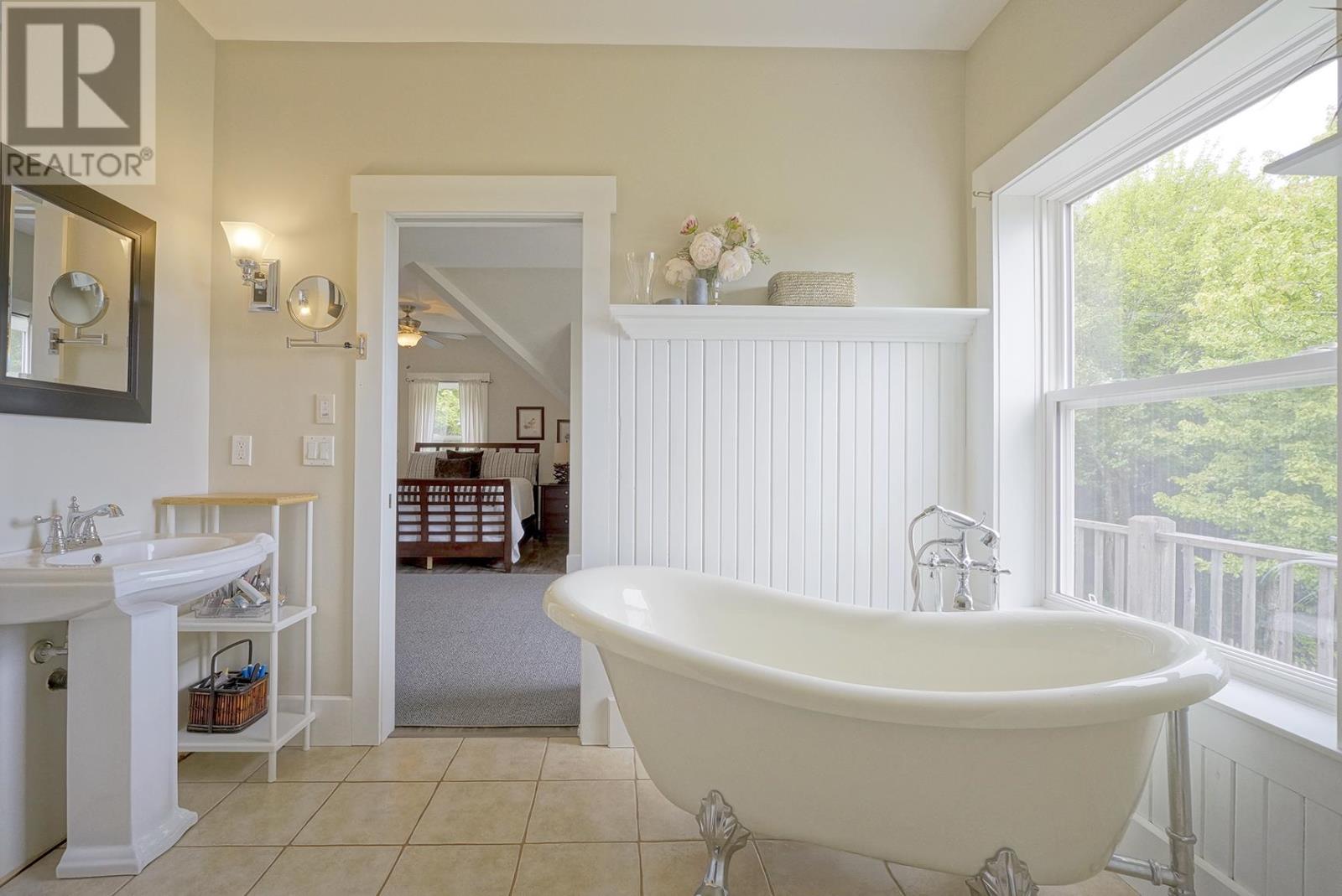 215 Buffalo Road, Rustico, Prince Edward Island  C0A 1N0 - Photo 21 - 202621121